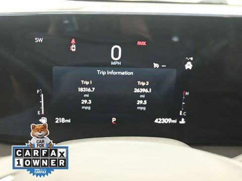 Used 2024 Buick Encore GX Sport Touring image 13