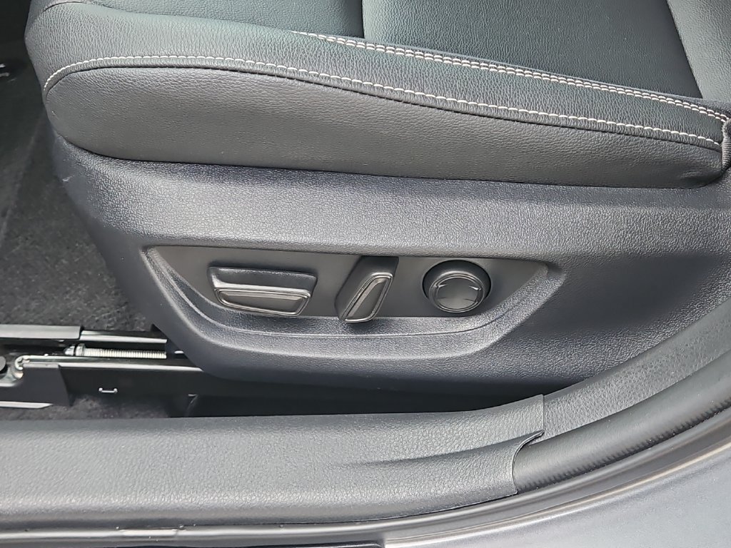 Certified 2026 Toyota Camry SE FWD image 16