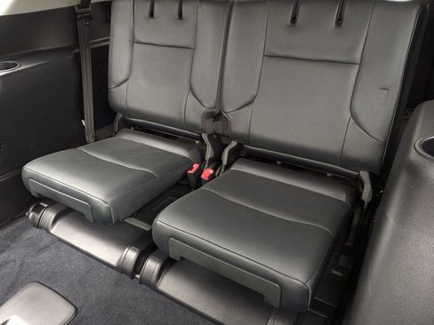 Used 2017 Lexus GX 460 Premium w/ Premium Package image 25