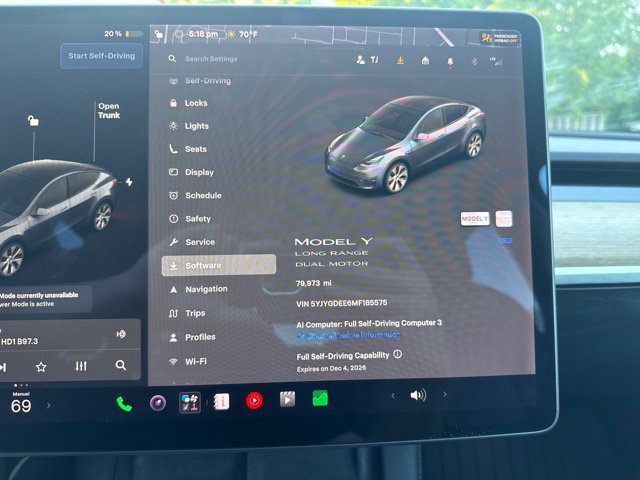 Used 2021 Tesla Model Y Long Range AWD/4WD image 30