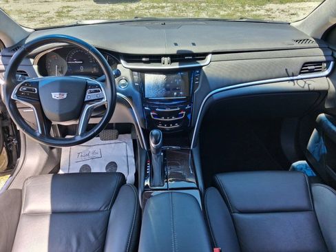 Used 2017 Cadillac XTS FWD image 12