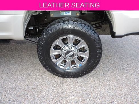 Used 2017 Ford F250 Lariat w/ Chrome Package AWD/4WD image 15