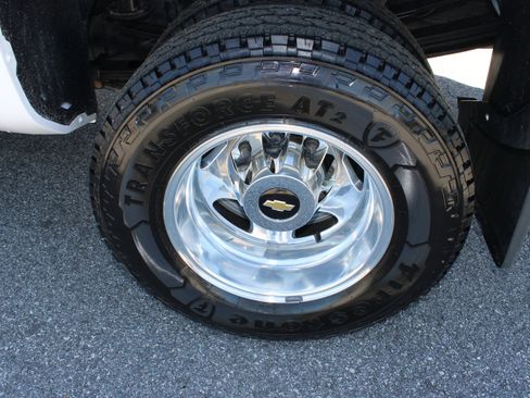 Used 2017 Chevrolet Silverado 3500 LTZ w/ Duramax Plus Package image 11