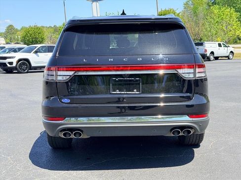 Used 2023 Lincoln Aviator 2WD w/ Elements Package image 5