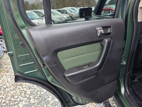 Used 2006 HUMMER H3 image 14