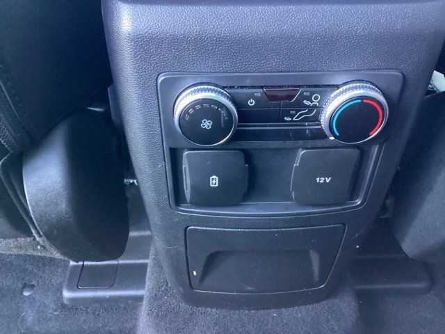 Used 2024 Ford Explorer XLT w/ Equipment Group 202A AWD/4WD image 19