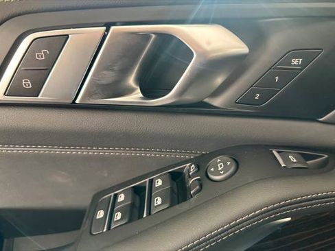 New 2026 BMW X5 xDrive40i w/ Premium Package image 10
