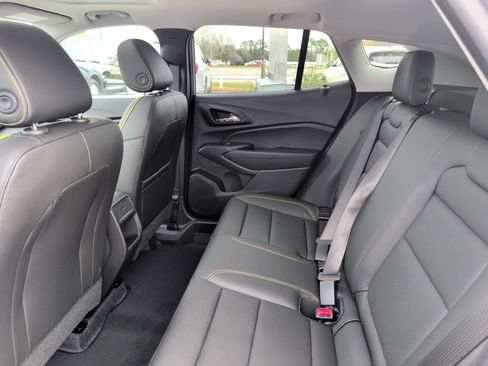 New 2026 Chevrolet Trax ACTIV w/ Sunroof Package image 32