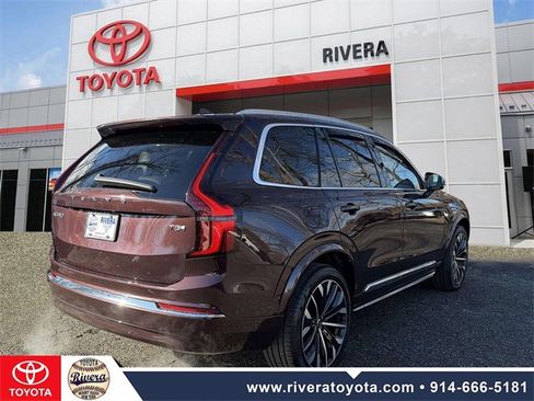 Used 2025 Volvo XC90 T8 Ultra image 6