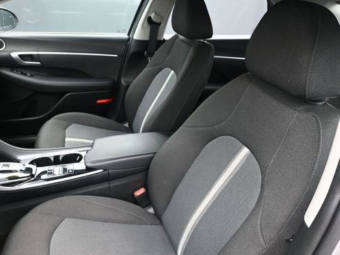 Used 2021 Hyundai Sonata SE image 15