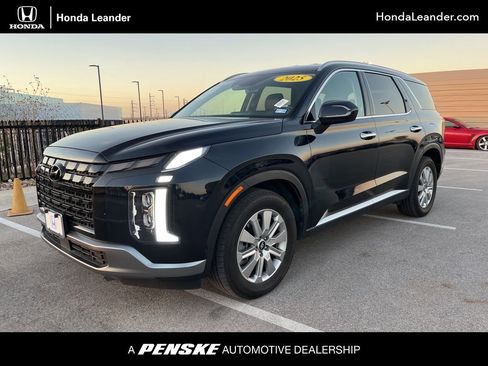 Used 2025 Hyundai Palisade SEL image 1