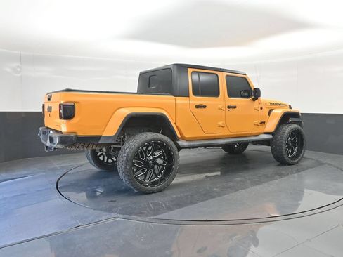 Used 2021 Jeep Gladiator Sport AWD/4WD image 15