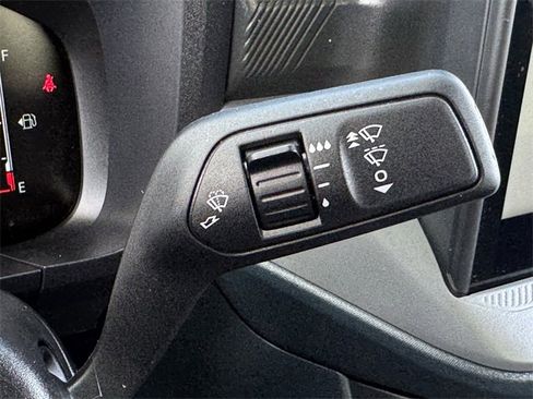 Certified 2025 Ford Maverick XL image 21