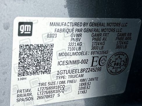 Used 2023 GMC Sierra 1500 AT4 w/ AT4 Preferred Package image 40