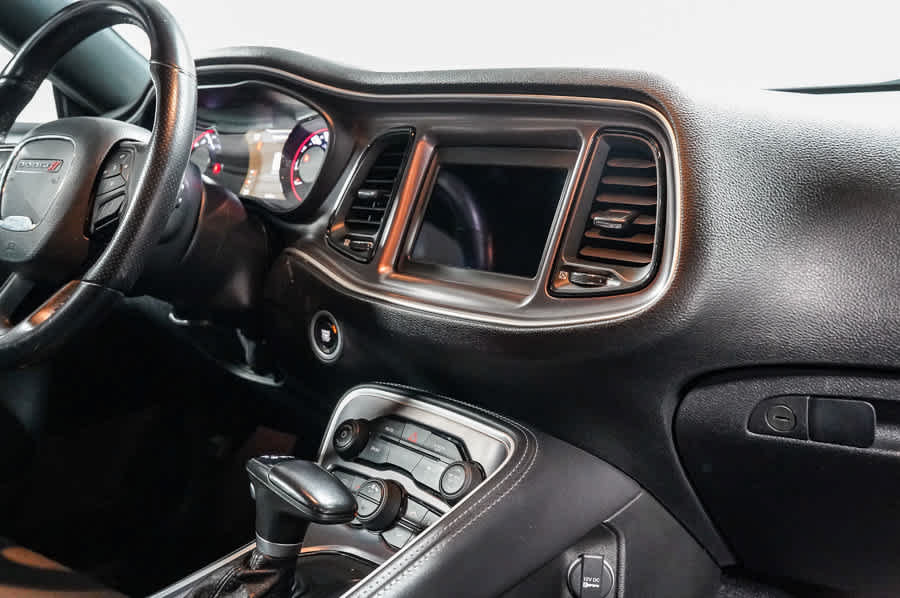Used 2019 Dodge Challenger SXT w/ Blacktop Package RWD image 13