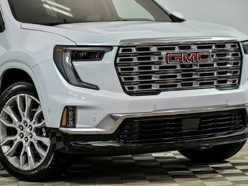 New 2026 GMC Acadia Denali image 2
