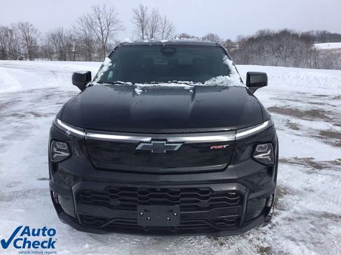 Used 2024 Chevrolet Silverado EV RST image 10
