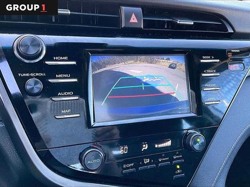 Used 2019 Toyota Camry SE image 29