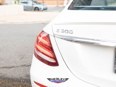 Used 2018 Mercedes-Benz E 300 w/ Premium 1 Package image 48