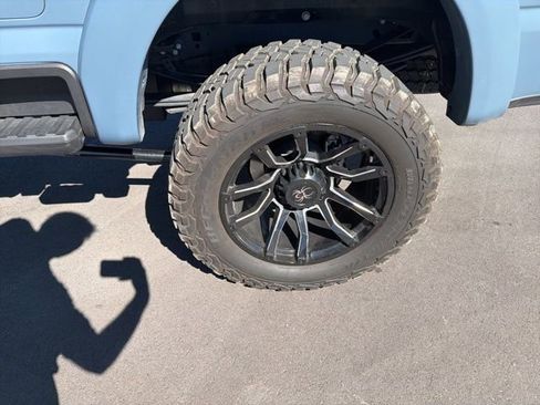 Used 2024 Ford F250 Lariat w/ Lariat Ultimate Package AWD/4WD image 13