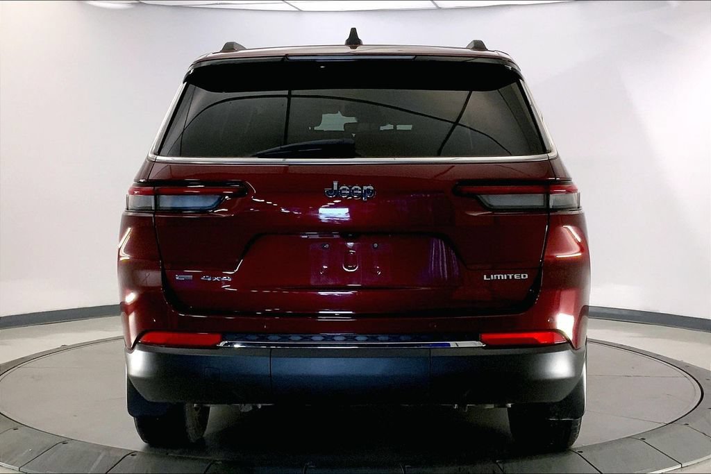 Used 2022 Jeep Grand Cherokee L Limited AWD/4WD image 3