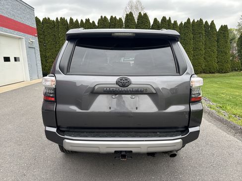 Certified 2023 Toyota 4Runner TRD Off-Road Premium w/ Off Road Premium Plus Package AWD/4WD image 4