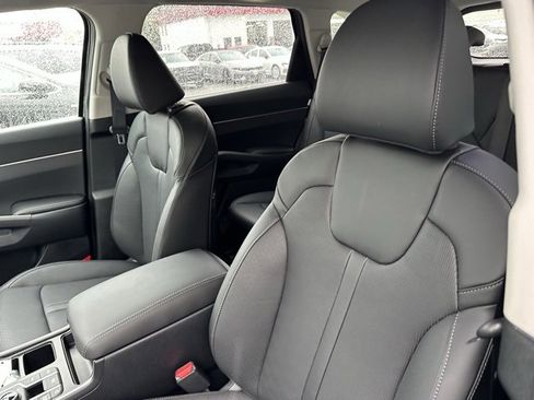 New 2026 Kia Sorento S w/ S Panoramic Sunroof Package image 7