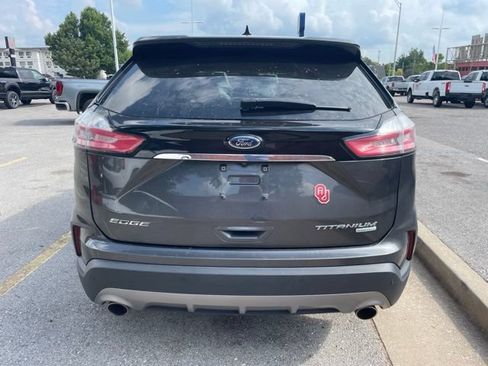 Used 2020 Ford Edge Titanium FWD image 7