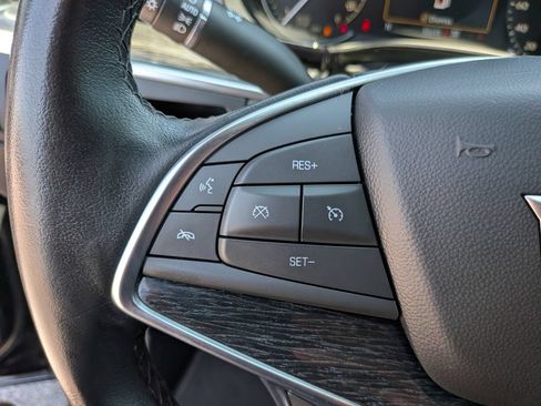 Used 2023 Cadillac XT5 Premium Luxury AWD/4WD image 16
