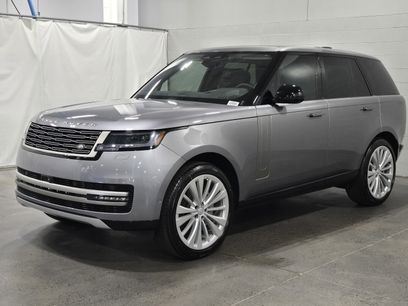 New 2025 Land Rover Range Rover SE