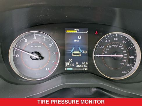 Used 2023 Subaru Crosstrek 2.5i Limited w/ Moonroof Package image 21