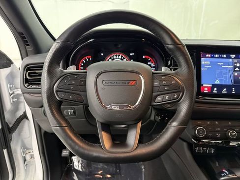 Used 2025 Dodge Durango GT AWD/4WD image 32