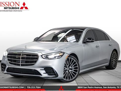 Used 2022 Mercedes-Benz S 580 4MATIC Sedan image 1