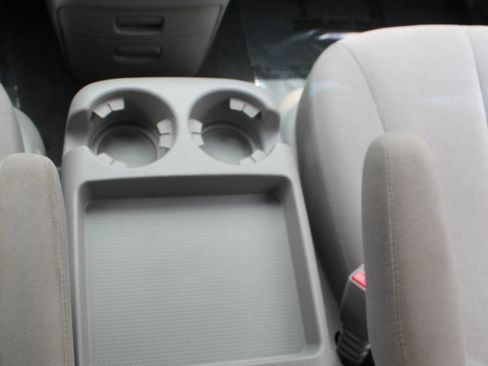 Used 2012 Kia Sedona LX w/ PWR Pkg FWD image 33