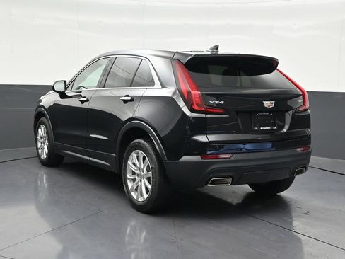Used 2023 Cadillac XT4 Luxury FWD image 3