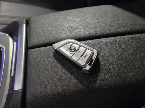 Used 2019 BMW X5 xDrive40i w/ Convenience Package image 36