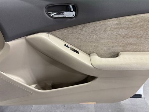 Used 2012 Nissan Altima 2.5 S image 16