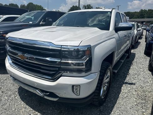 Used 2017 Chevrolet Silverado 1500 High Country AWD/4WD image 1