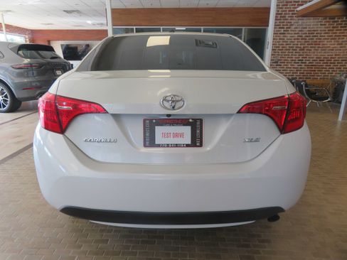 Used 2017 Toyota Corolla XLE FWD image 5