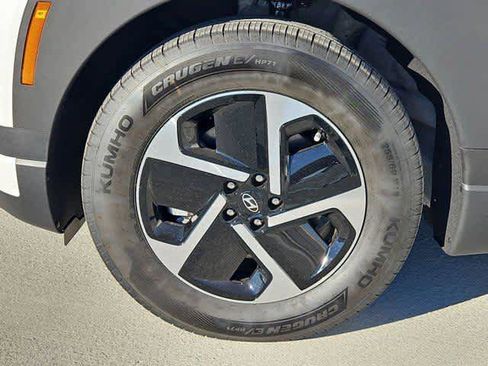 New 2026 Hyundai Ioniq 9 S image 13