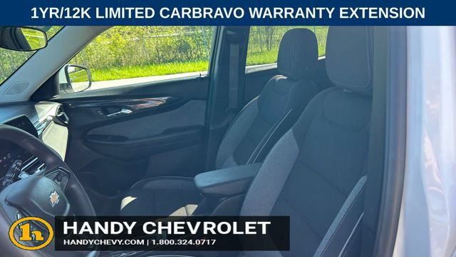 Used 2025 Chevrolet TrailBlazer LT AWD/4WD image 19