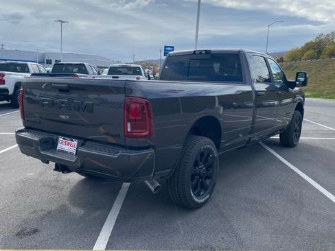 New 2026 RAM 3500 Laramie AWD/4WD image 8