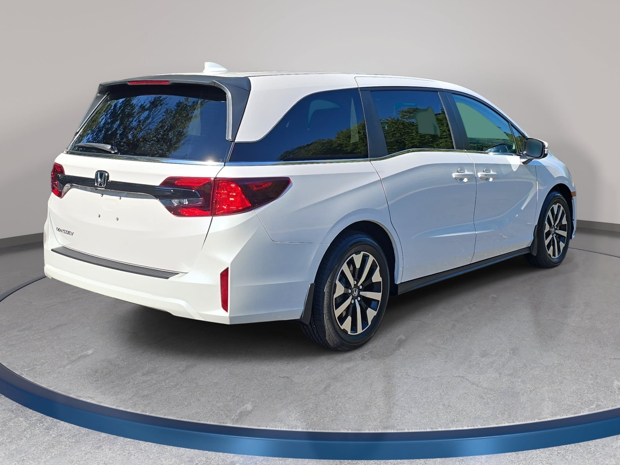 New 2027 Honda Odyssey EX-L image 5