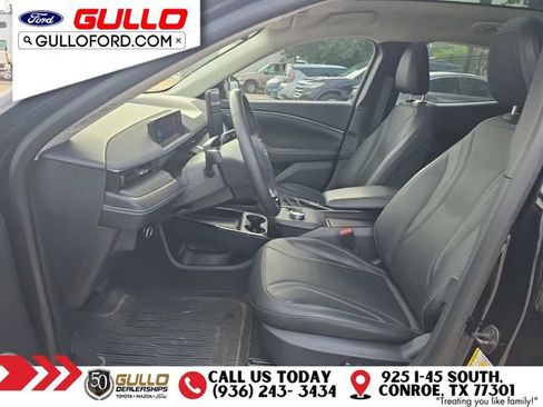 Used 2023 Ford Mustang Mach-E Premium RWD image 6
