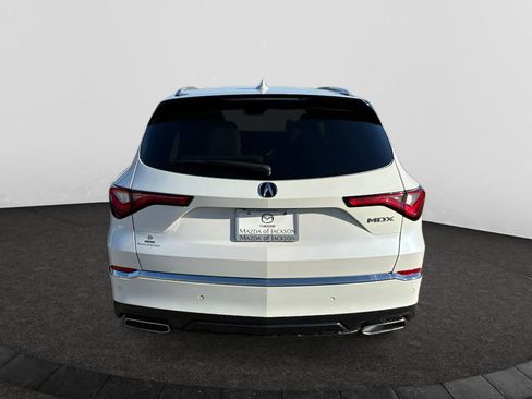 Used 2023 Acura MDX FWD w/ Technology Package image 4