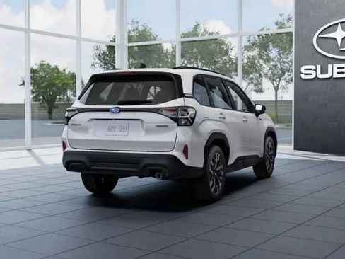 New 2026 Subaru Forester Touring AWD/4WD image 5