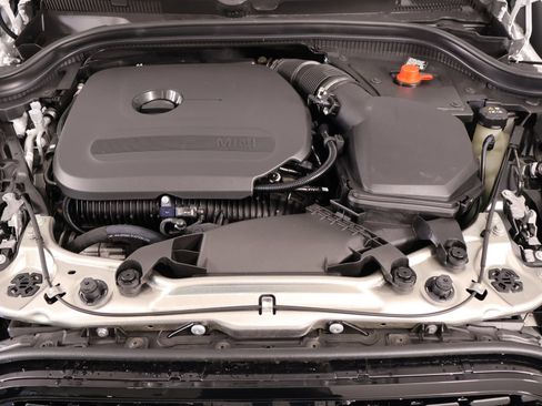 New 2026 MINI Cooper 2-Door Hardtop FWD image 17