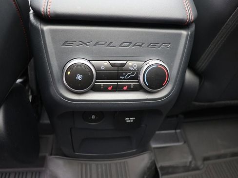 Used 2025 Ford Explorer ST image 14