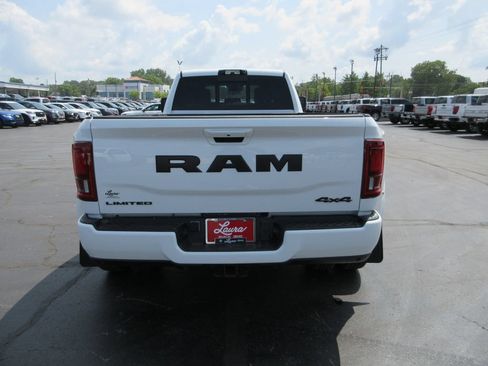 Used 2025 RAM 3500 Limited AWD/4WD image 7