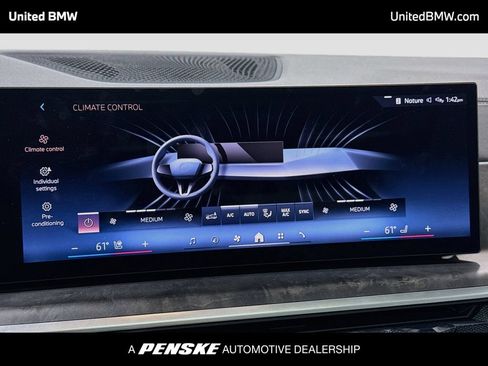 Used 2026 BMW X7 xDrive40i AWD/4WD image 11